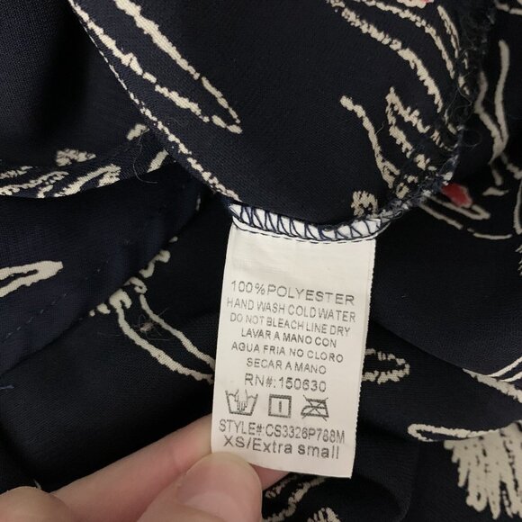 Cals Blouse XS Navy Floral 34 Sleeve Button Down Lightweight Boho Chic - Picture 6 of 6